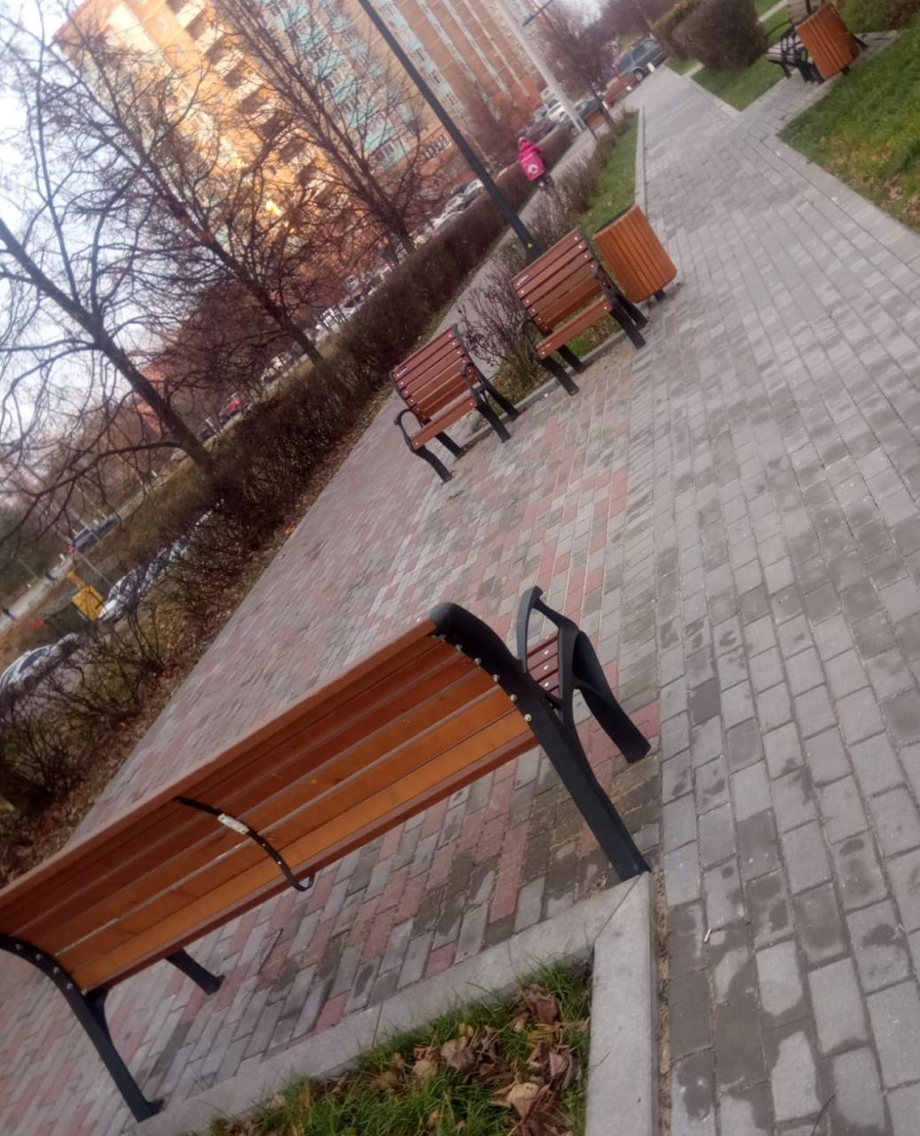 Скамейка чугунная "Голландия" с подлокотниками