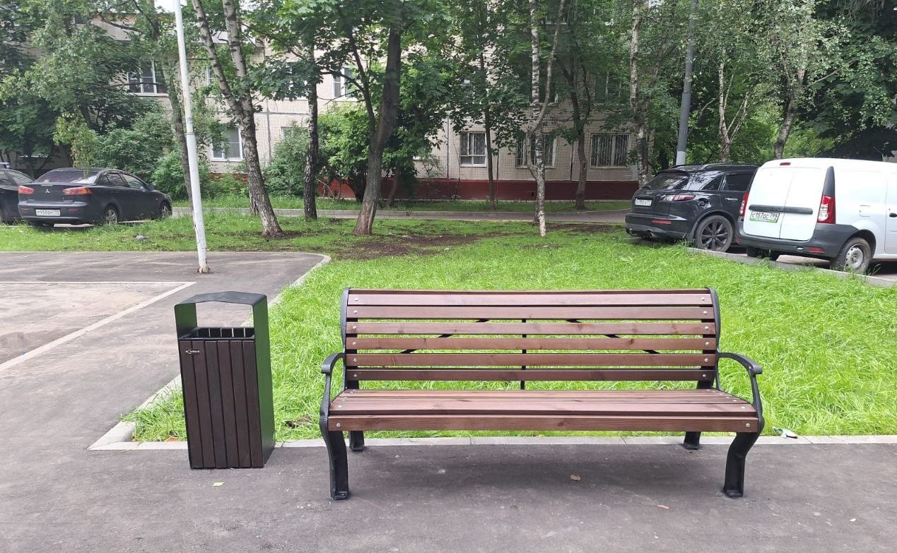 Скамейка чугунная "Голландия" с подлокотниками