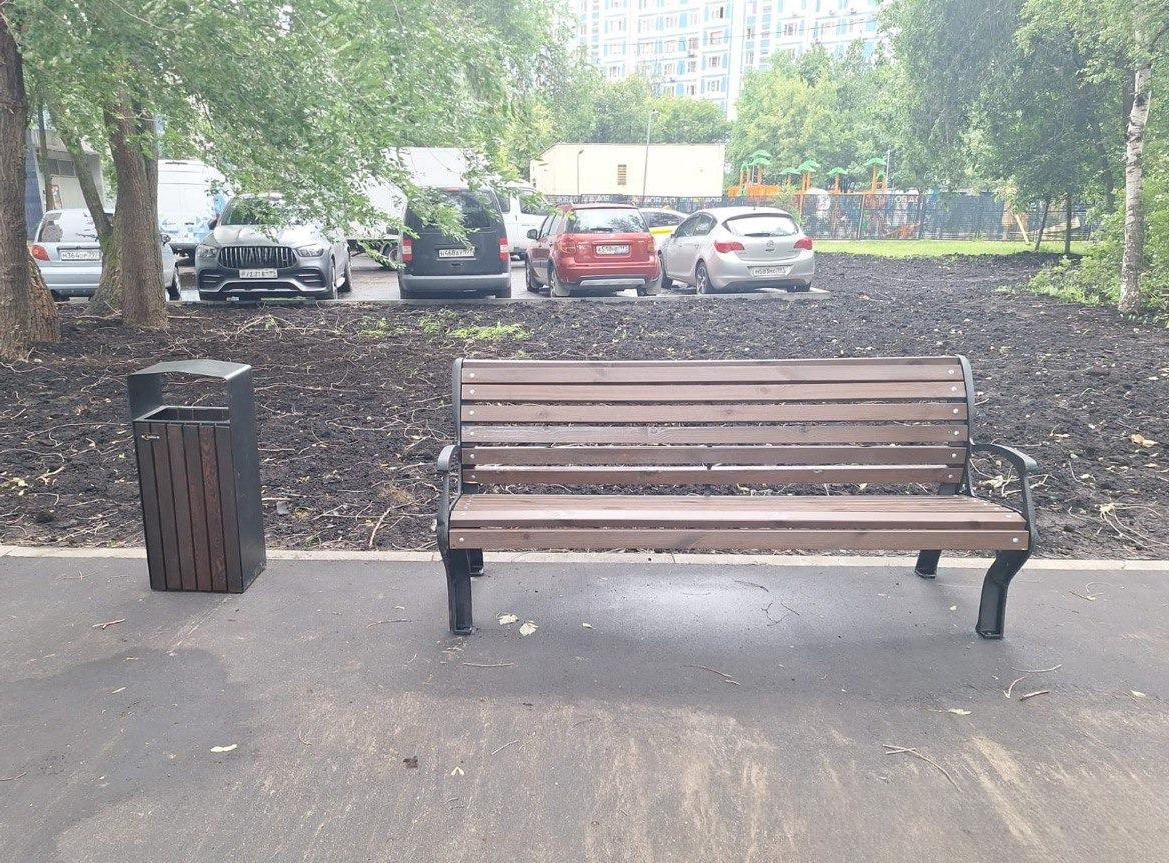 Скамейка чугунная "Голландия" с подлокотниками